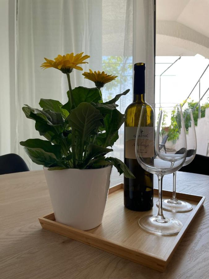 Apartmani Maris II Palit Dış mekan fotoğraf